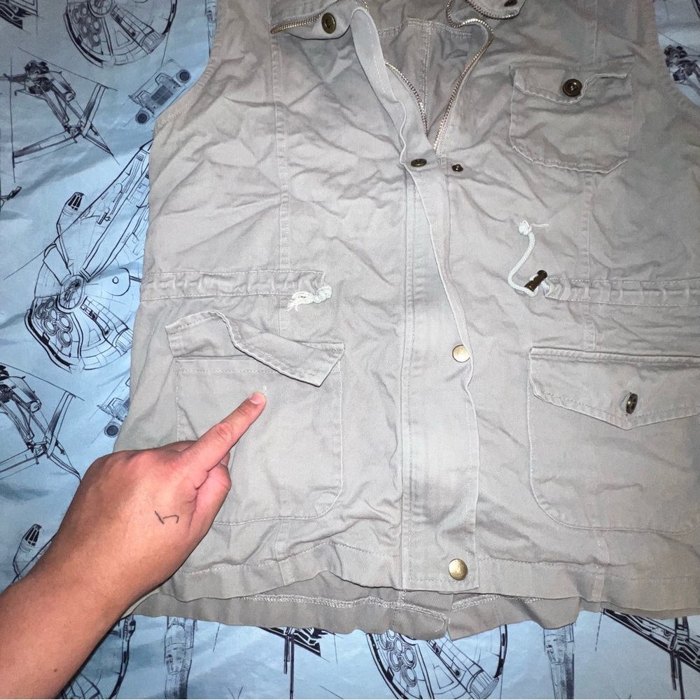 Beyove Women's Utility Vest - Picture 5 of 11